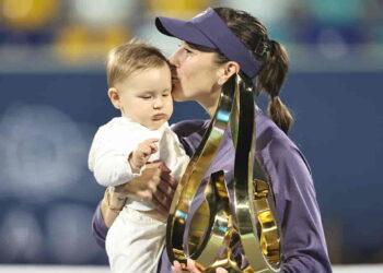 Bencic Balances Tennis and Motherhood, Wins Abu Dhabi Open - Fadel Senna/AFP via Getty Images