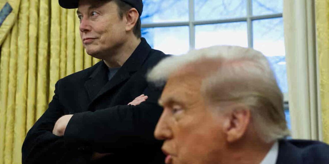 Trump’s Workforce Buyout: Who’s Affected and What It Means - Kevin Lamarque/ REUTERS Photo