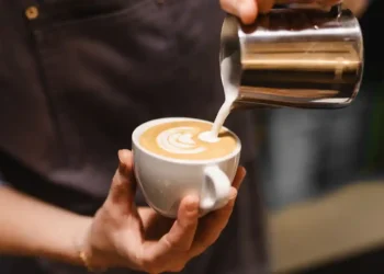 Sydney vs. Melbourne: Which City Has the Best Coffee in the World? - Raquel Arocena Torres/Moment RF/Getty Images