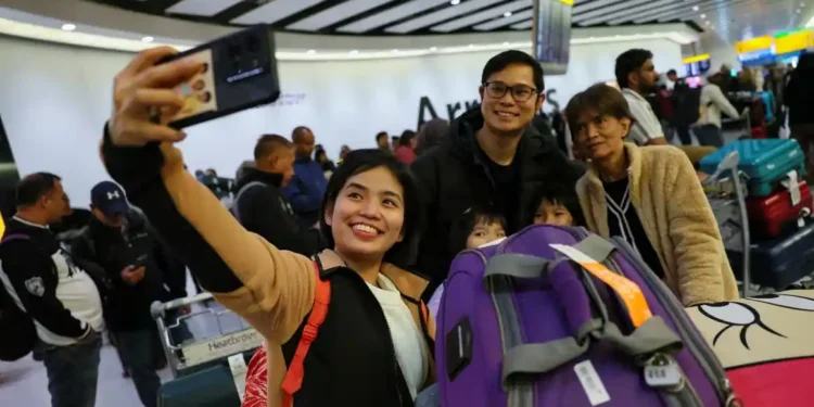 Major Fire at Heathrow Causes Travel Disruptions for 150,000 Passengers - Isabel Infantes/Reuters via CNN