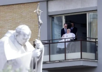 After Life-Threatening Illness, Pope Francis Heads Back to Vatican - Remo Casilli/Reuters via CNN