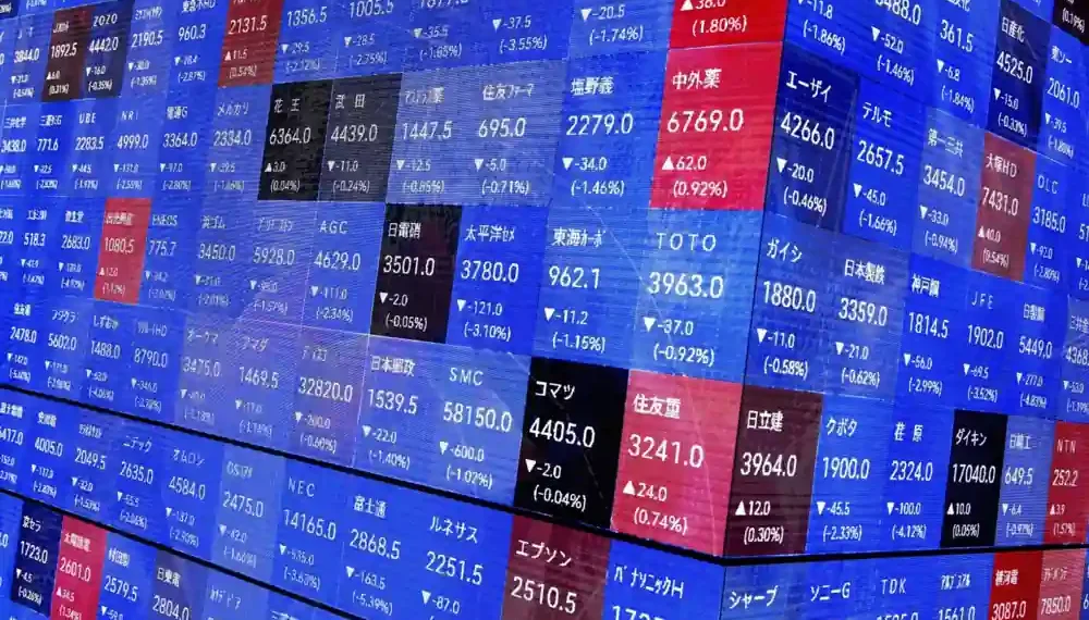 Global Stock Markets in Turmoil as Trade War Escalates - kyodo News via AP