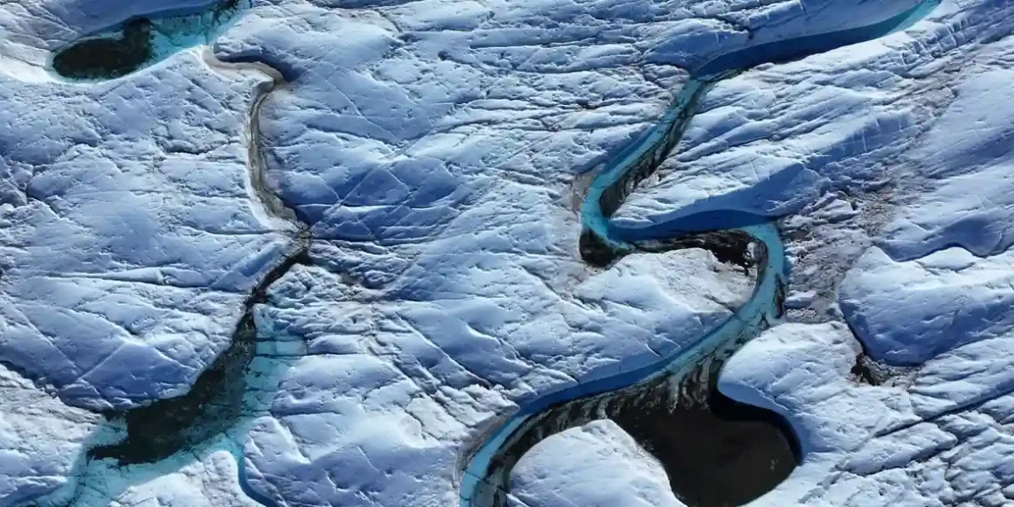 Disappearing Ice: The Arctic’s Dangerous Transformation - Sean Gallup/Getty Images