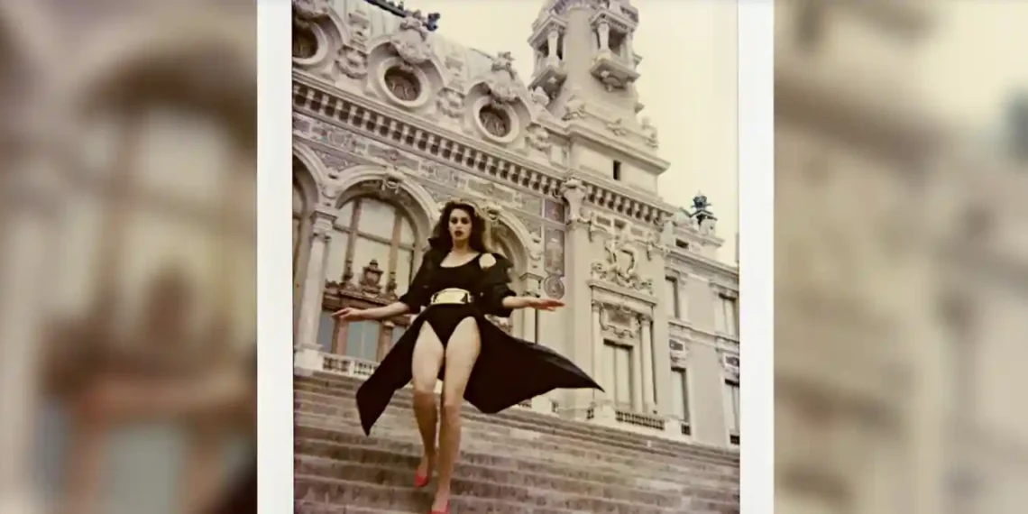A Forgotten Polaroid Sheds New Light on Cindy Crawford’s Vogue Shoot - Helmut Newton Foundation via CNN