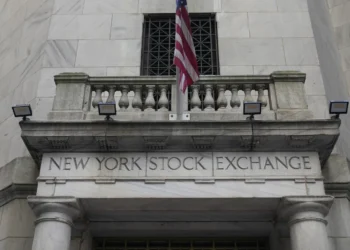 Dow and S&P 500 Edge Lower Amid Tariff Uncertainty - Seth Wenig/AP Photo