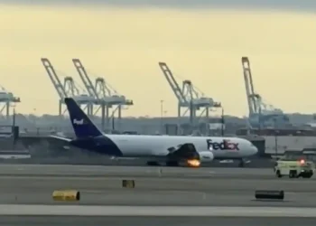 Emergency Landing: FedEx Plane Returns to Newark After Engine Fire - Kenneth Hoffman/AP Photo