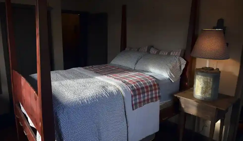 Quality vs. Quantity: How to Get the Best Sleep Possible - Craig Cunningham/The Daily Mail via AP, File