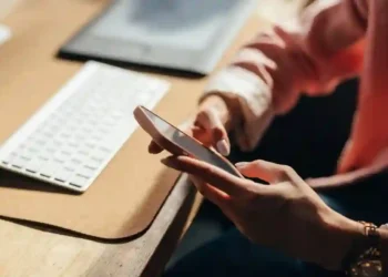 Employee Rights vs. Employer Policies: The Social Media Dilemma - FreshSplash/E+/Getty Images