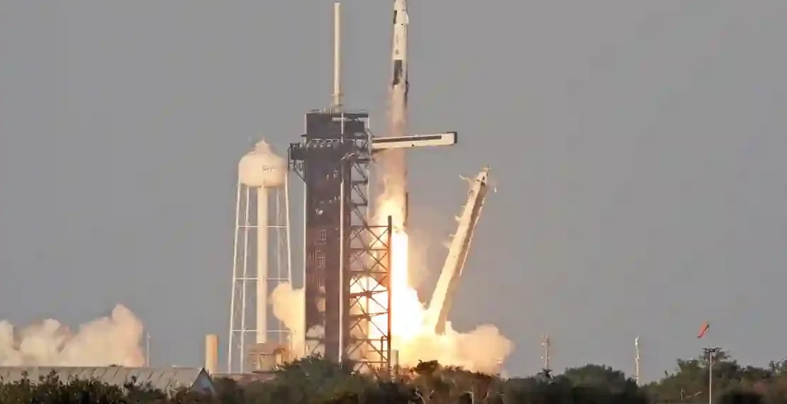 SpaceX’s Latest Mission Brings New Crew to ISS, Prepares for Astronaut Swap - Gregg Newton/AFP/Getty Images