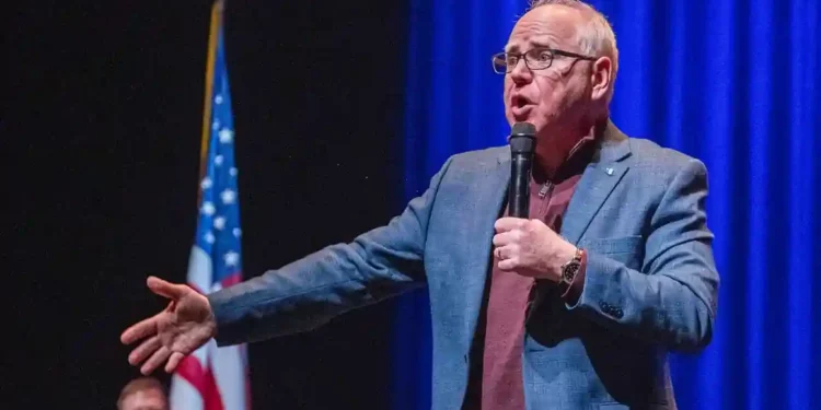 Can Tim Walz Lead the Democratic Comeback? - Richard Tsong-Taatarii/Minnesota Star Tribune/Getty Images