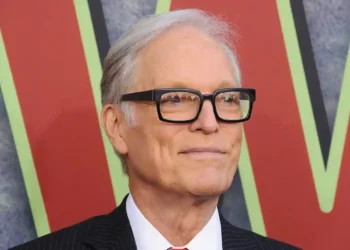 Richard Chamberlain, Star of ‘Shōgun’ and ‘The Bourne Identity,’ Passes Away - Jason LaVeris/FilmMagic/Getty Images via CNN