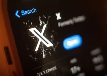 X Experiences Global Disruptions – Musk Points to Cyber Threat - Jaap Arriens/NurPhoto/Shutterstock