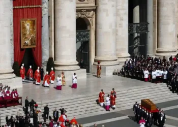 A Final Farewell: Pope Francis Laid to Rest in Rome - Kai Pfaffenbach/Reuters