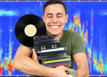 Tired of Streaming? CDs and FLAC Offer Better Sound and Value - image credit to Headphonesty