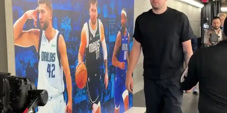Luka’s Return: Mavericks Fans Honor Former Star Despite Trade Drama - image credit to X NBA via ESPN