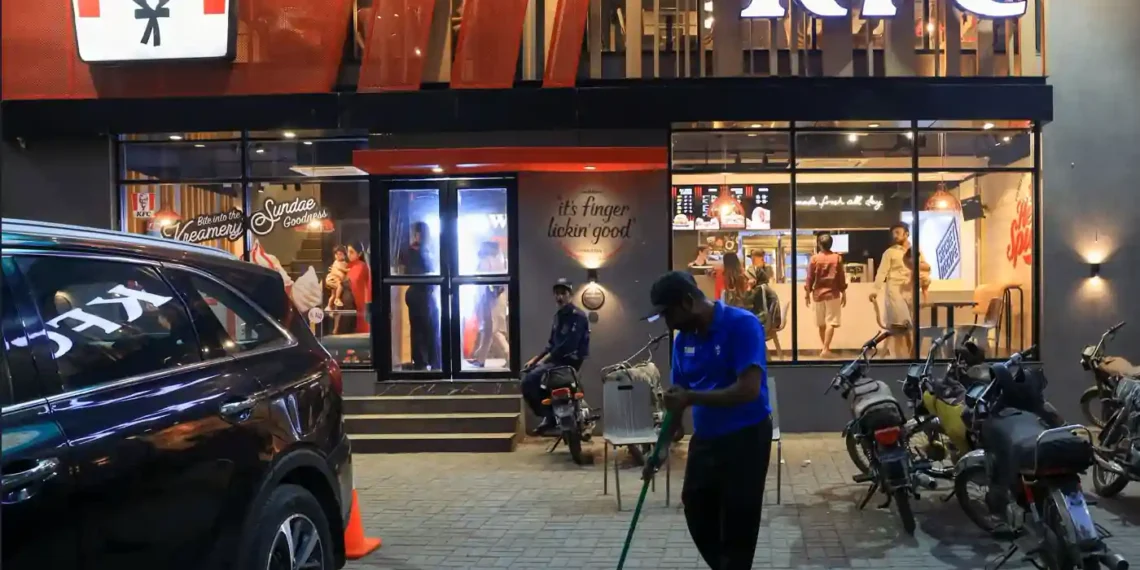 Protests Against Israel Lead to KFC Attacks in Major Pakistani Cities - REUTERS/Akhtar Soomro