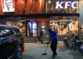 Protests Against Israel Lead to KFC Attacks in Major Pakistani Cities - REUTERS/Akhtar Soomro