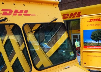 DHL Halts Shipping to U.S. for Packages Over $800 Amid New Customs Rules