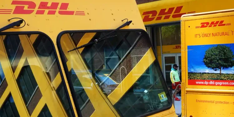 DHL Halts Shipping to U.S. for Packages Over $800 Amid New Customs Rules