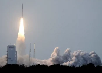 Amazon Sends 27 Satellites Into Orbit for Global Internet Coverage - John Raoux/AP Photo