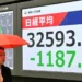 Global Markets Struggle as US-China Tariff Tensions Escalate - Masahiro Sugimoto/The Yomiuri Shimbun/AP via CNN
