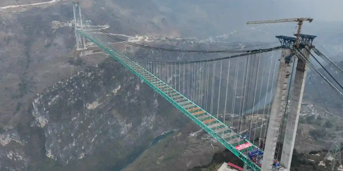 The World’s Smallest Park and Other Record-Breaking Feats - Qu Honglun/China News Service/Getty Images