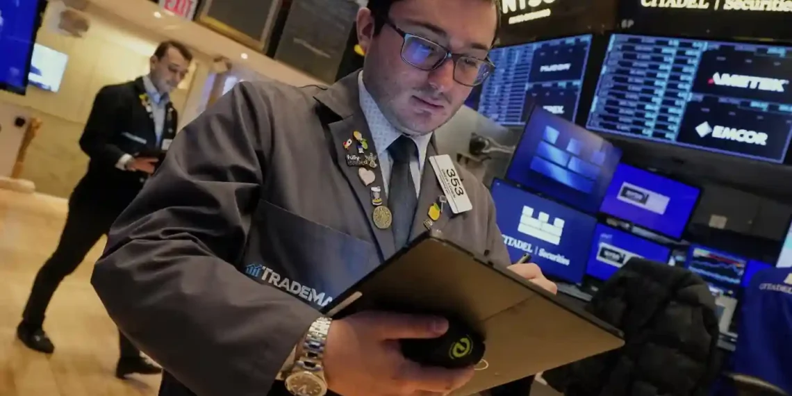 Apple and Tech Stocks Lead Wall Street Rally on Tariff News - Richard Drew/AP Photo