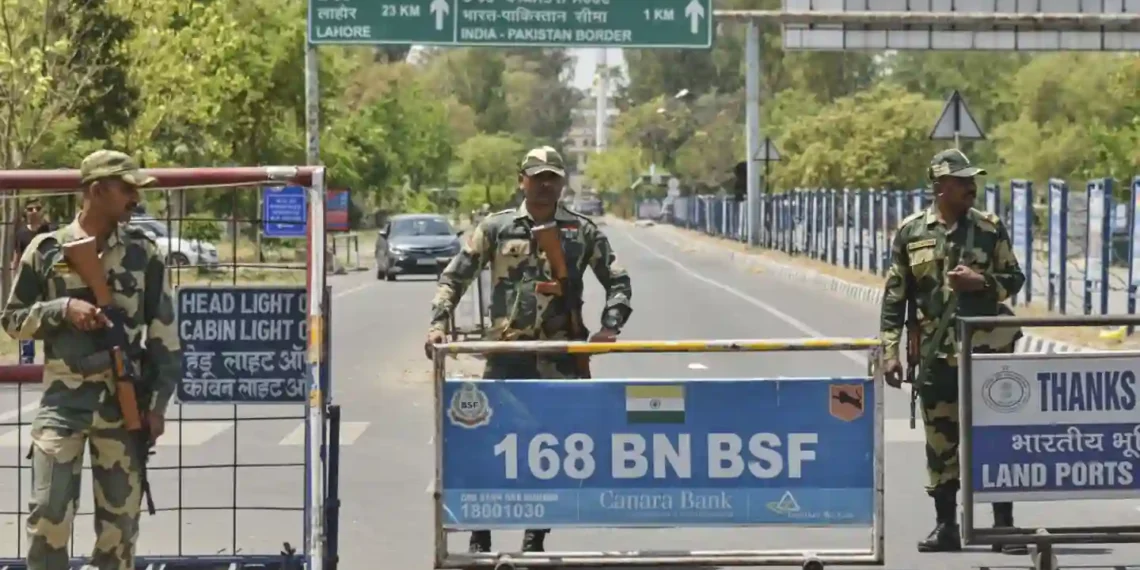 India Cracks Down on Pakistan After Kashmir Massacre - Prabhjot Gill/AP Photo