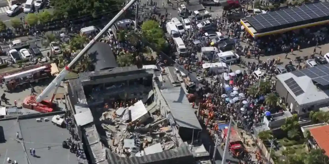 Iconic Jet Set Nightclub Roof Falls During Concert, Killing Many - Eddy Vittini/AP Photo