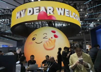 China’s Economy in 2025: Growth Amid Trade Tensions and Tariff Challenges - Ng Han Guan/AP Photo