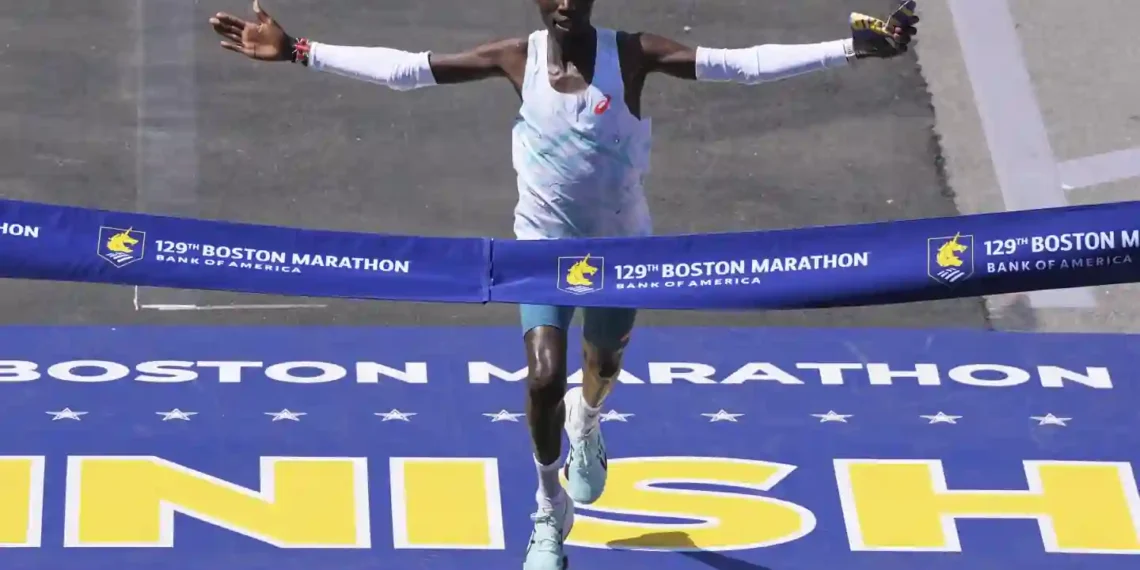How John Korir’s Brother Helped Him Win the Boston Marathon - Charles Krupa/AP Photo
