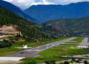 The Thrilling Challenge of Flying into Bhutan’s Paro Airport - mtcurado/iStockphoto/Getty Images via CNN