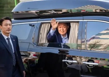 Former South Korean President Yoon Moves Back to Luxury Apartment Post-Impeachment - Chris Jung/NurPhoto/Getty Images via CNN