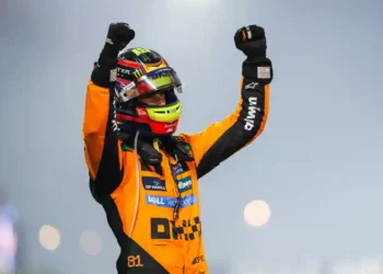 Piastri’s Confident Drive Earns Him Victory at Bahrain Grand Prix - Kym Illman/Getty Images via CNN