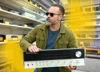 13 Legendary Vintage Audio Finds That Outperform New Gear - image credit to Headphonesty