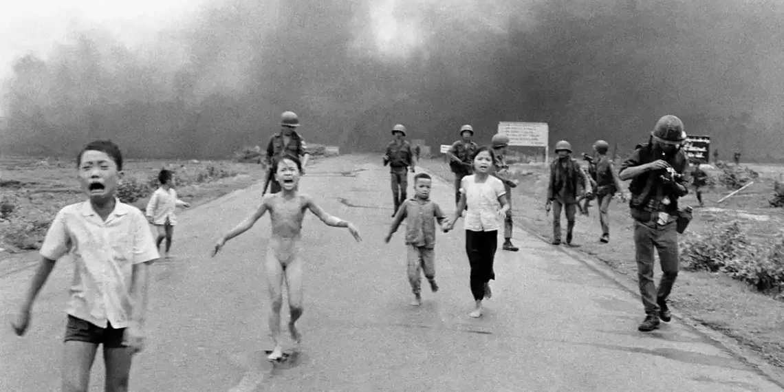 Napalm Girl Image Sparks Heated Debate Over Photographer - Nick Ut/AP