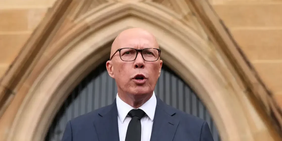 Peter Dutton's Struggle: Can He Shake Off the Trump Label? - Hollie Adams/Reuters