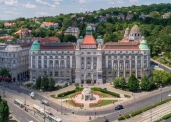 Budapest’s Beloved Gellért Hotel Is Making a Grand Return - BDPST Group/Fortepan/Archikon Architects/Alexander Waterworth Interiors Ltd./Gábor Nagy/MÁ-TUN ART via CNN