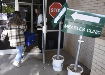 What to Do If You Attended the Shakira Concert — Measles Alert - AP Photo/Annie Rice, File