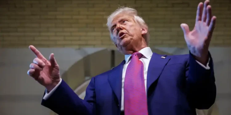 Trump’s Economic Plan: More Debt, Fewer Benefits for the Poor - Ting Shen/Bloomberg/Getty Images