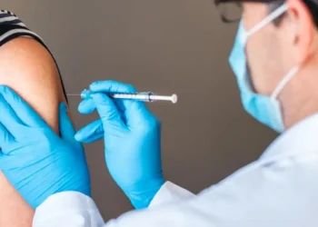 Shingles Vaccine Cuts Heart Disease Risk, New Study Reveals - Getty Images