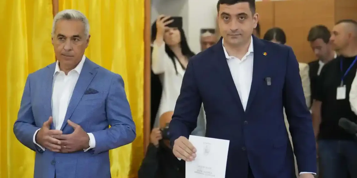 Hard-Right Simion Advances After Election Crisis in Romania - AP Photo/ Vadim Ghirda