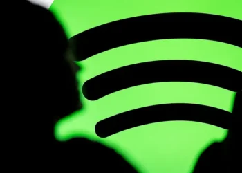 Spotify Battles Fake Podcasts Advertising Prescription Drugs - Mateusz Slodkowski/SOPA Image/Shutterstock