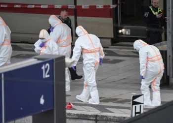 Four Critically Injured in Hamburg Knife Attack - Reuters