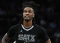 San Antonio Spurs Make History with Back-to-Back Rookie Wins - Daniel Dunn/Imagn Images
