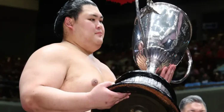 Sumo Glory Returns Home as Onosato Becomes Yokozuna - Kyodo News via AP