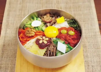 Your Ultimate Guide to 40 Essential Korean Dishes - courtesy Korea Tourism Organization
