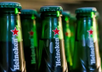 Heineken Pulls Staff, Halts Business in Rebel-Held Congo Territory - Priyanshu Singh/Reuters