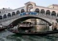 From Romance to Resistance: Venice Protests Bezos Mega Wedding - Manuel Silvestri/Reuters