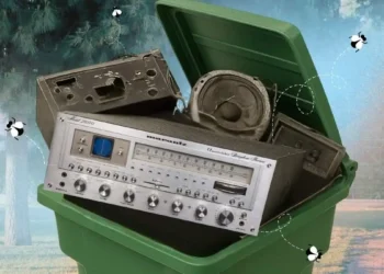 Audio Nightmares: 8 Retro Components to Avoid at All Costs - Headphonesty